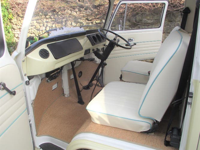 Volkswagen T2 Bay Window
